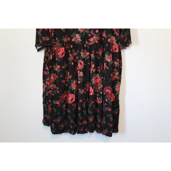 Torrid Floral Mini Super Soft Skater Dress Black Red Plus Size 4 4X H14738 - Picture 6 of 13